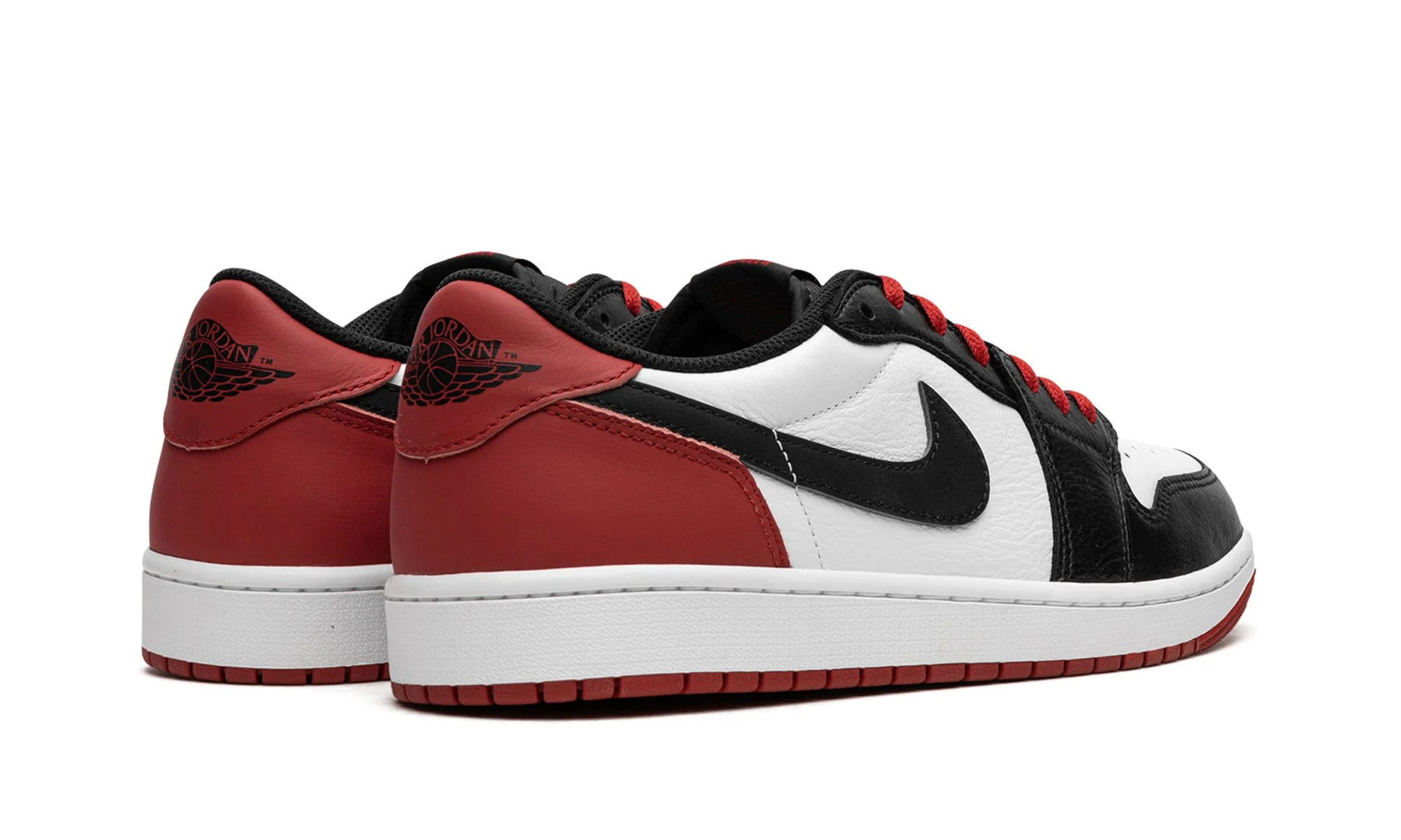 Air Jordan 1 Low "Black Toe 2023"