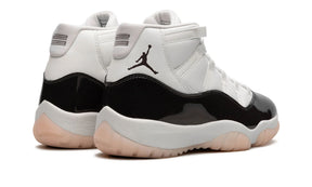 Air Jordan 11 WMNS "Neapolitan"